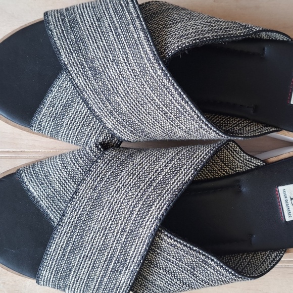 ED Ellen Degeneres Svetlana Cross Strap Knit Wedge Platform Sandals Slide - Picture 3 of 13